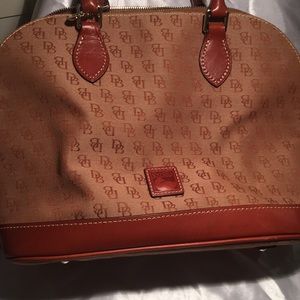 Dooney&Bourke Handbag